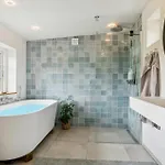 Lovely In With Wifi Holiday home *